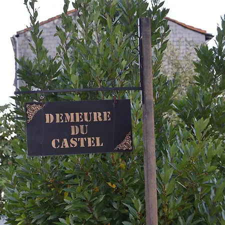 Demeure Du Castel 住宿加早餐酒店