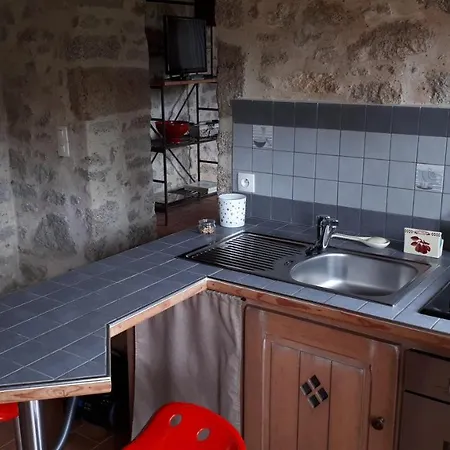 Demeure Du Castel 住宿加早餐酒店