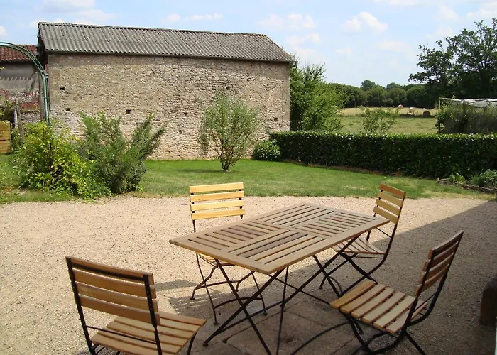 Demeure Du Castel Les Châtelliers-Châteaumur